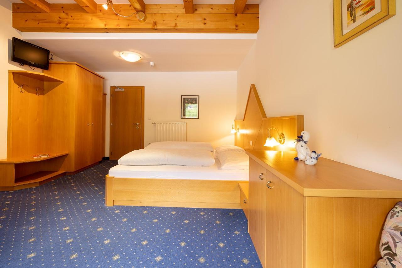 Hotel Klammerhof Fortezza Luaran gambar